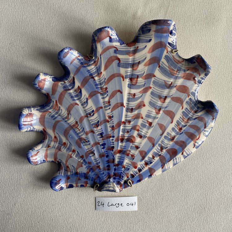 The Voyage Dubai - Shellegance Ceramic Wall Shell - Large #041