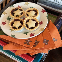 The Voyage Dubai - Disappearing Gingerbread Man Cocktail Napkins in Cinnamon
A fun set of cocktail napkins handcrafted from 100% European linen that has been stonewashed and softened giving them a wonderful, luxurious feel.
Perfect for the holiday season and equally fun year round.