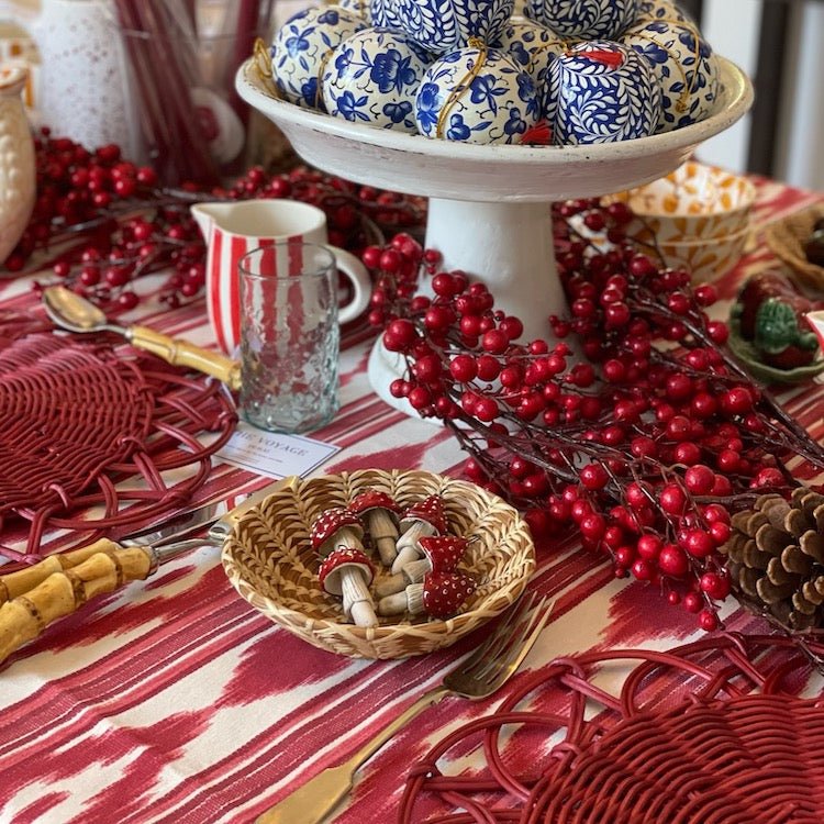 THE HOLIDAY SHOP - The Voyage Dubai