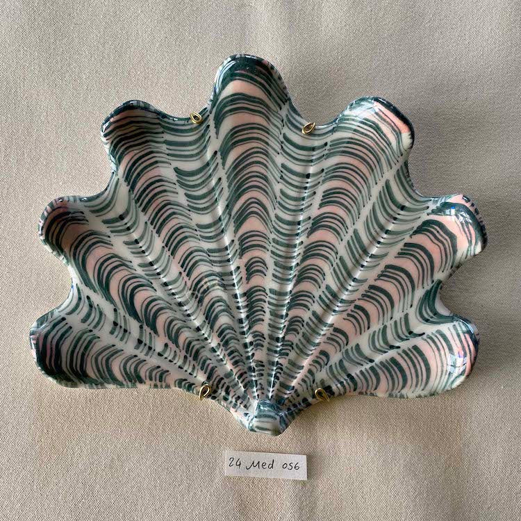 The Voyage Dubai - Shellegance Ceramic Wall Shell - Medium #056