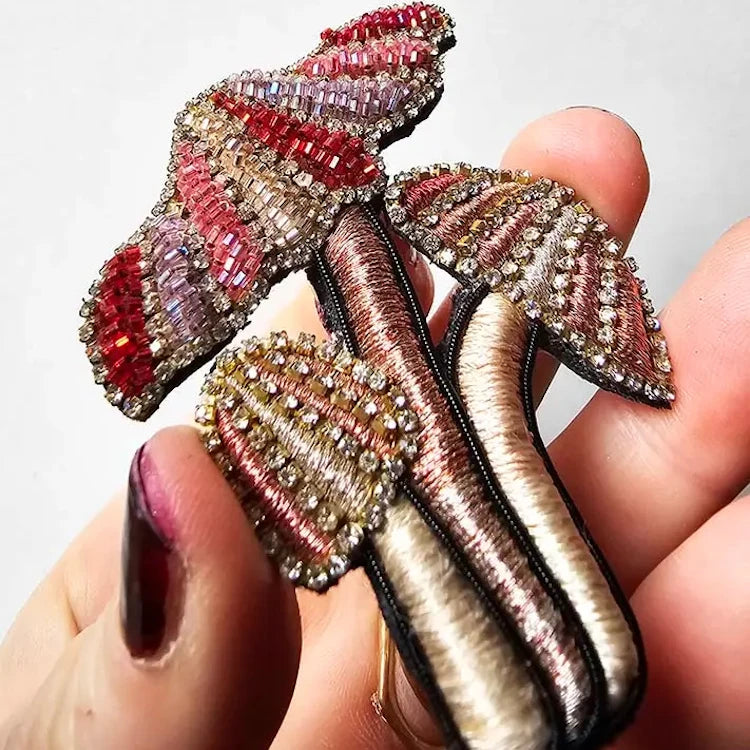 Hand embroidered brooch by French label Céleste Mogador.