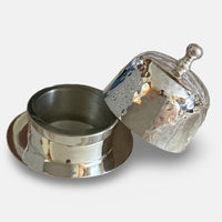 The Voyage Dubai - A lovely silver plated three piece, round butter dish consisting of base, glass insert and lid.