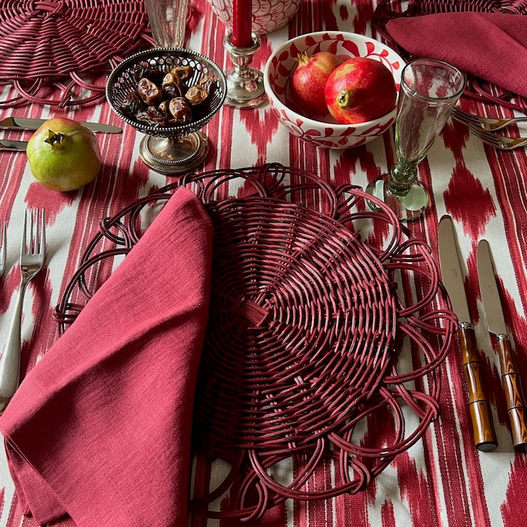 Linen Dinner Napkins - Raspberry - Set of Four