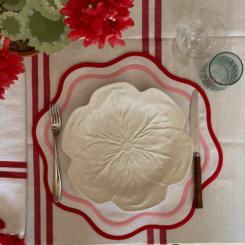 The Voyage Dubai - Lunch in Tangier Tablecloth - Red and White Stripe Tablecloth Made from a wonderfully soft yet highly durable handwoven cotton, the Lunch in Tangier tablecloth is perfect for everyday use and equally stunning dressed up for a special occasion. A truly versatile piece that will have you reaching for it time and time again.