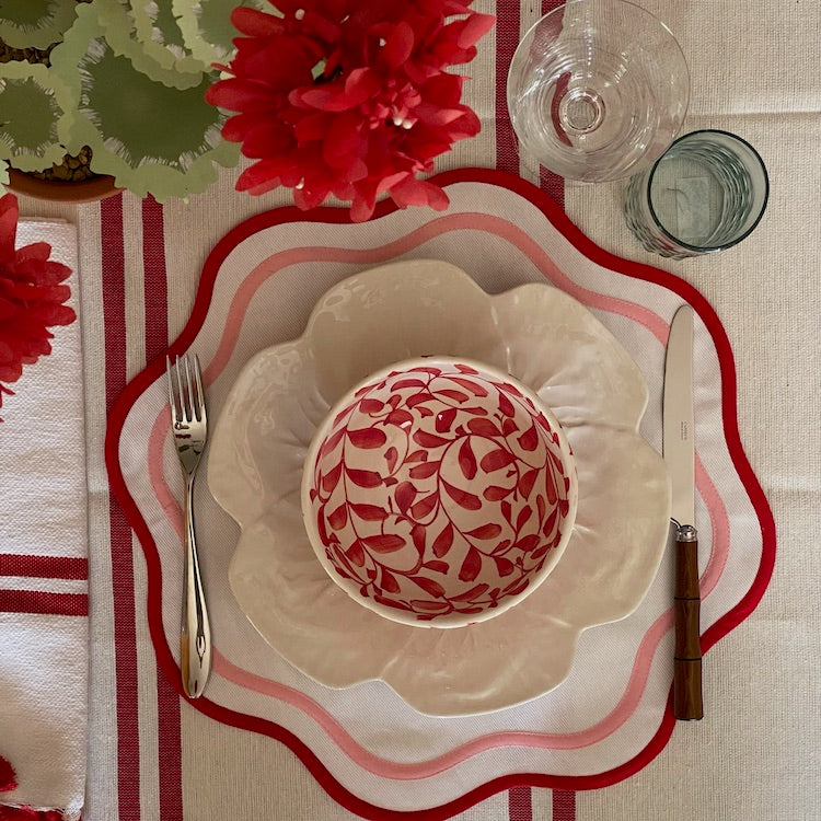 Set of Two Double Scalloped Cotton Placemats - Pink/Red - The Voyage Dubai