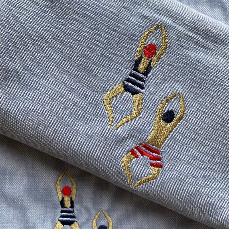 The Voyage Dubai - Poolside Embroidered Hand Towel A fun addition to an outdoor setting, guest bathroom, laundry or kitchen, the Poolside Hand Towels are individually embroidered on 100% pure cotton and finished with a thick hem. Sold individually, each hand towel features two motifs.