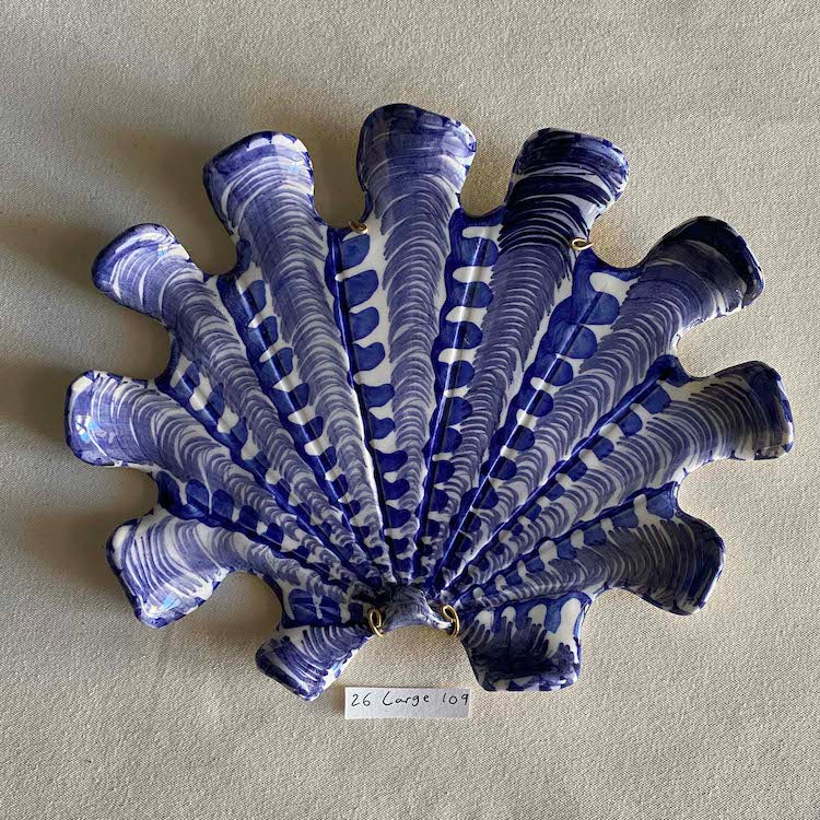 Ceramic Wall Shell - Large #109