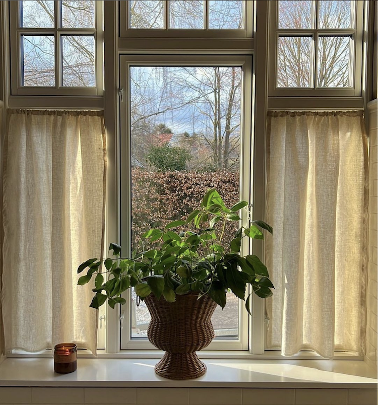 Handwoven Rattan Medici Vase designed by Mith.cph.  A beautifully crafted piece, made entirely by hand in Indonesia, inspired by the iconic Medici vase.   Use to display plants or flowers or simply as a statement piece in your home.  Origin – Indonesia  Material - Rattan  Approximate Dimensions: 37 cm H x  37 cm Diameter