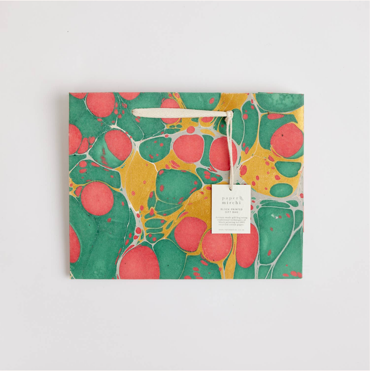 The Voyage Dubai - These hand marbled gift bags are made from a strong 250gsm recycled cotton card paper in colours and designs complementing the gift wrap range. The bags are hand marbled by artisans using traditional techniques and are not digitally mass produced.