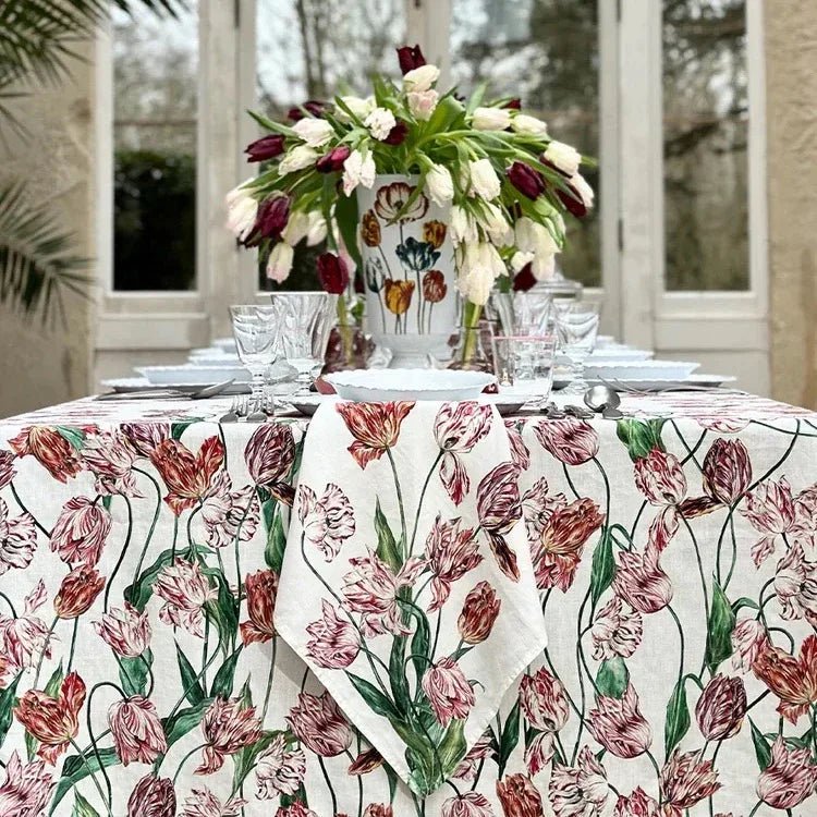 S&B Tulip Linen Napkins in Red & Pink - Set of Two - The Voyage Dubai