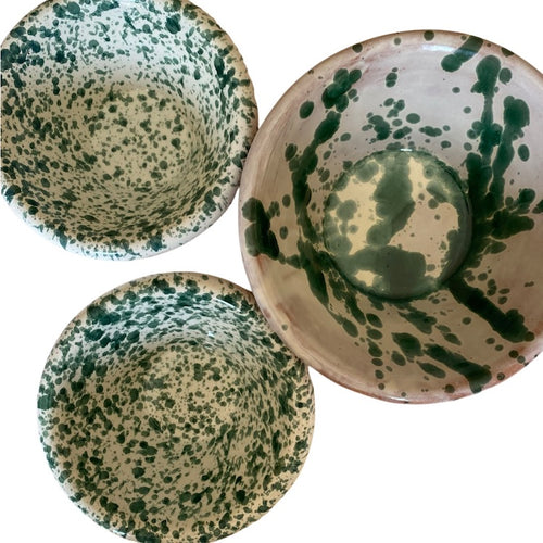 The Voyage Dubai - Splatter Condiment Bowl (Zingla) in Green  A wonderful addition to the tablescape in the distinctive and traditional Mediterranean 'splatter' pattern.  Beautiful and versatile, adding charm and character, the zingla bowl is a staple in every Maltese household, traditionally used for myriad domestic purposes. Our bowls are the perfect size for serving nuts, chips and dips.