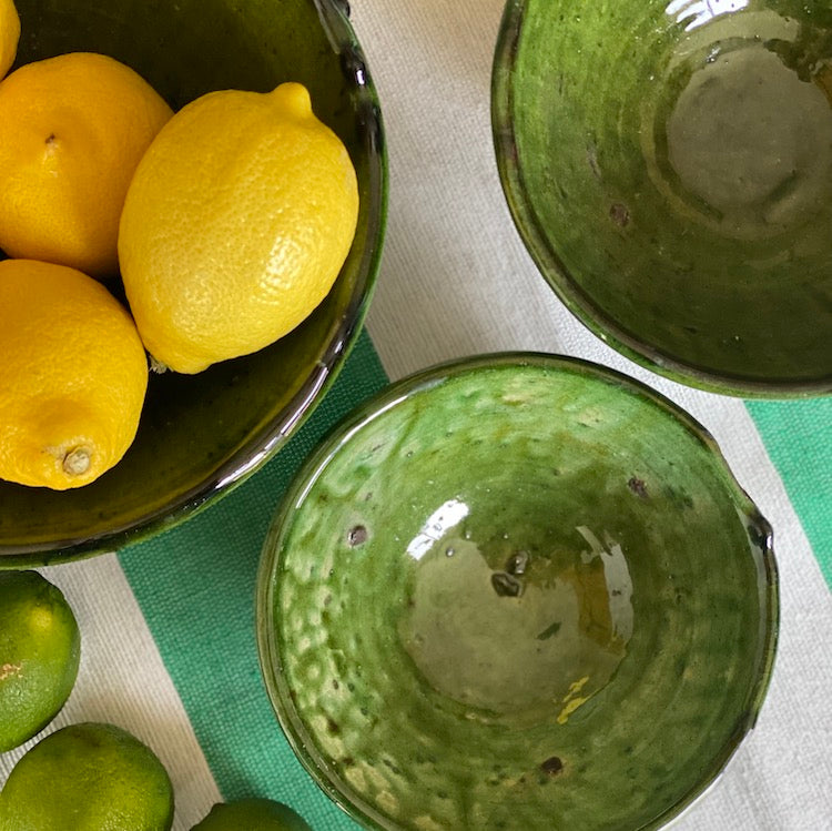 The Voyage Dubai - Tamegroute Pottery Bowl - Large Our range of Tamegroute pottery is designed to be cherished. Crafted from clay and natural raw materials native to the region, each piece is organically shaped without moulds in a traditional method passed down from generation to generation. Both practical and stylish, use the bowls for serving snacks and dips or simply as a decorative piece for display.