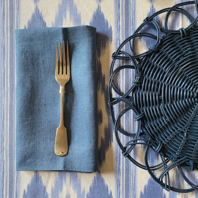 The Voyage Dubai - Linen Dinner Napkins Denim Blue Our classic dinner napkins available in seven gorgeous colours to complement a multitude of table settings.  Our napkins are made with 100% European linen making them luxurious and long-lasting. 50x50cm